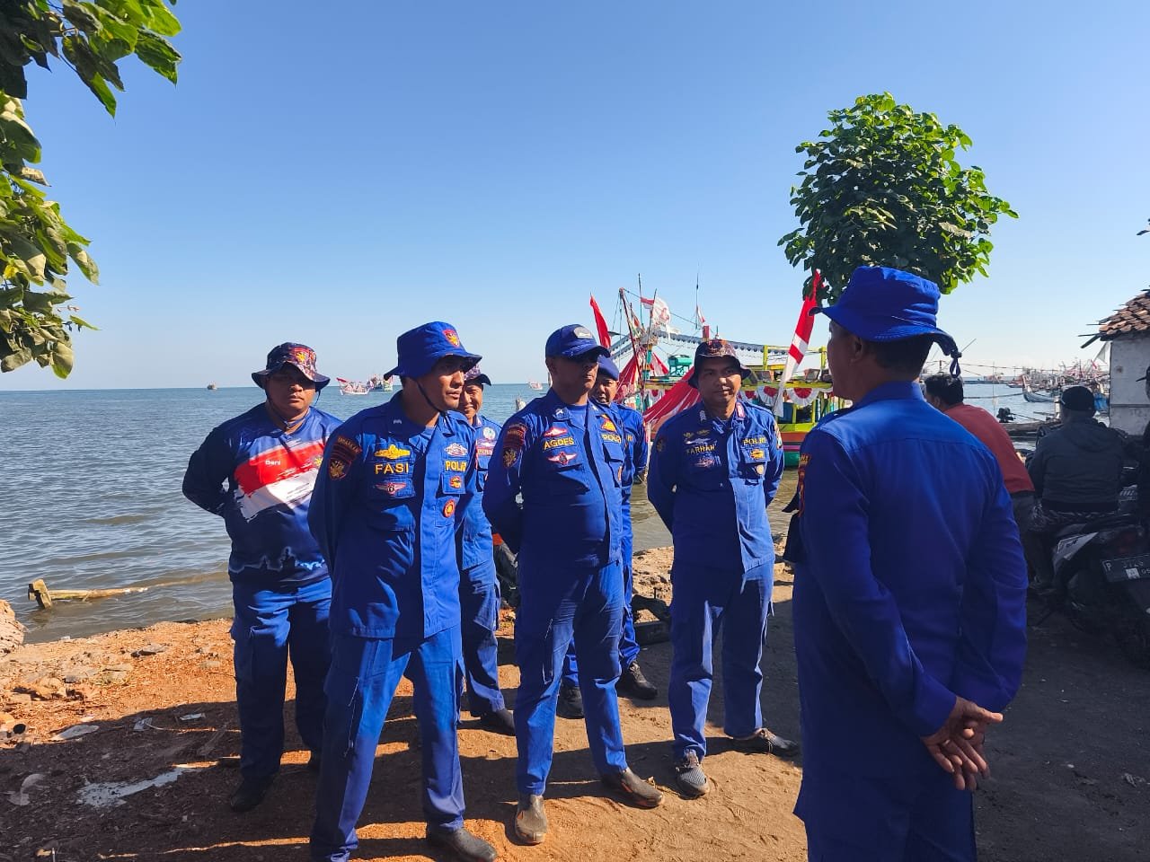 Polres Situbondo Terjunkan Personel Amankan Tradisi Petik Laut dan Selamatan Desa Kilensari