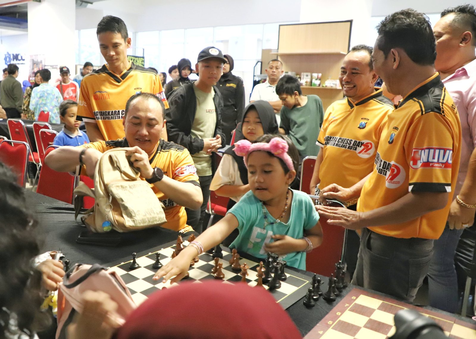 Polresta Malang Kota Lahirkan Atlet Muda di Tournamen Catur “Bhayangkara Chess Day 2025”, Walikota Beri Apresiasi