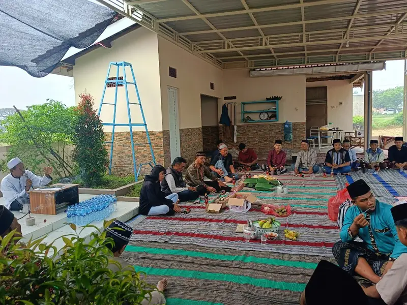 KH Mathori Ajak Teladani Kisah Nabi Nuh Dalam Kegiatan Khotmil Qur’an Warga Banjarsari-Mojokerto