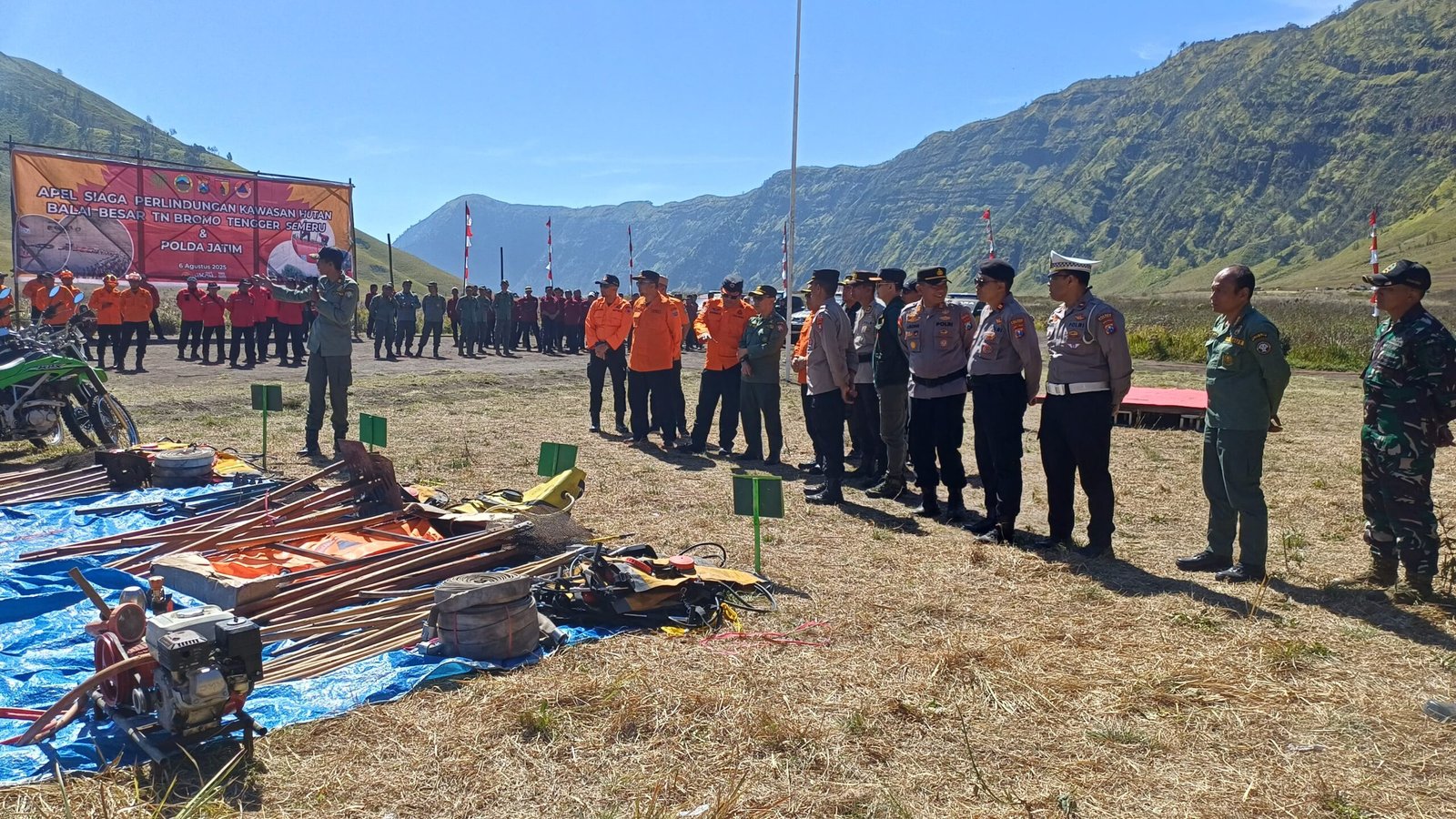 Polres Probolinggo Bersama Balai Besar TNBTS Gelar Apel Siaga Antisipasi Karhutla di Musim Kemarau