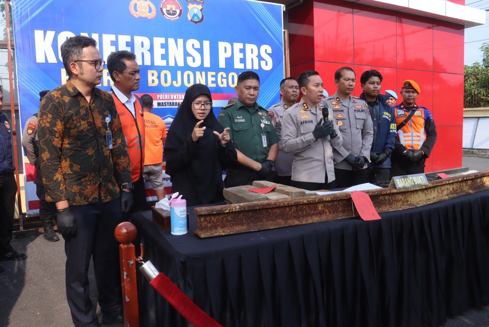 Polres Bojonegoro Amankan Komplotan Pencuri Rel Kereta Api, PT KAI Beri Apresiasi