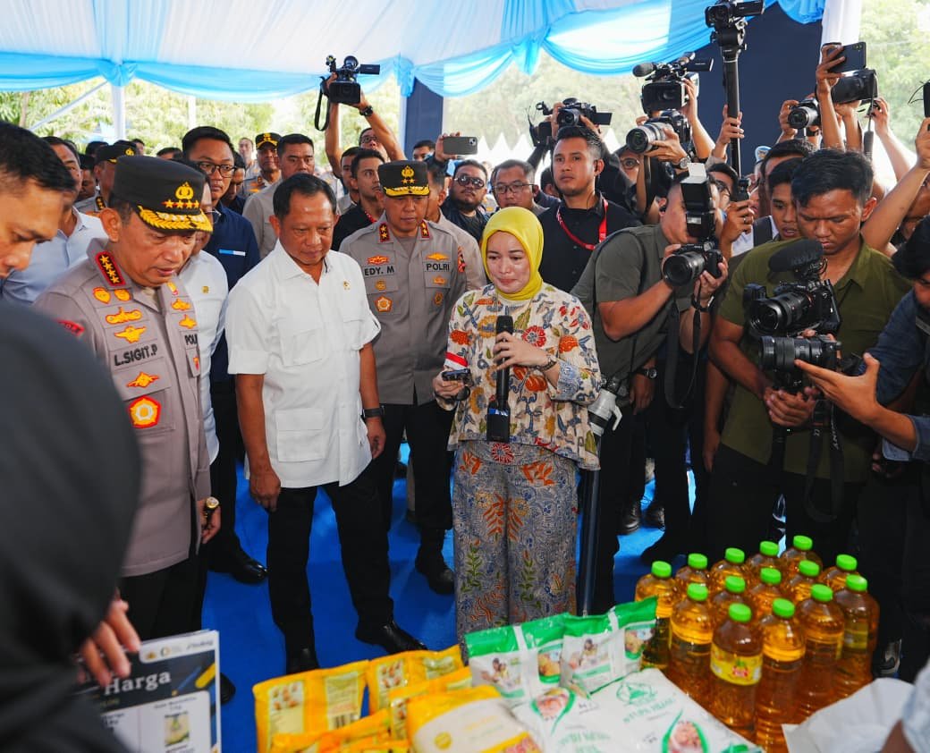 Polri dan Bulog Kick-Off Gerakan Pangan Murah Serentak di Seluruh Indonesia
