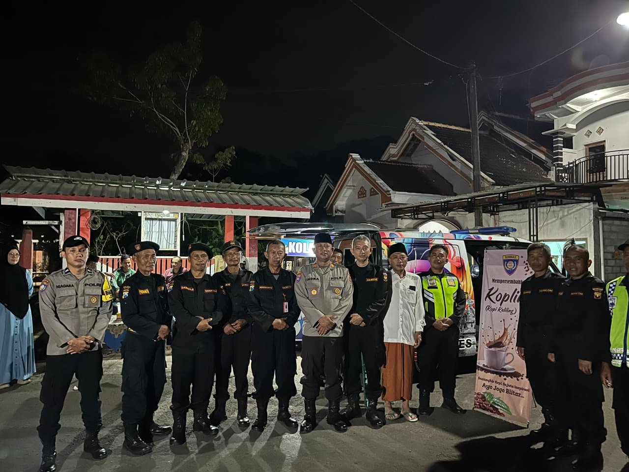 Patroli Polres Blitar Melalui Program Kopling Wujudkan Kedekatan Polisi dan Masyarakat untuk Harkamtibmas