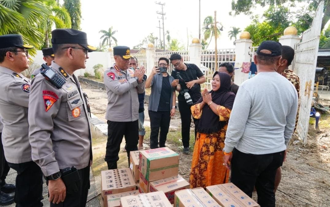 Wakapolri Tinjau Aceh Tamiang dan Salurkan Bantuan Kemanusiaan dari Batalyon Dhira Brata Akpol 1990