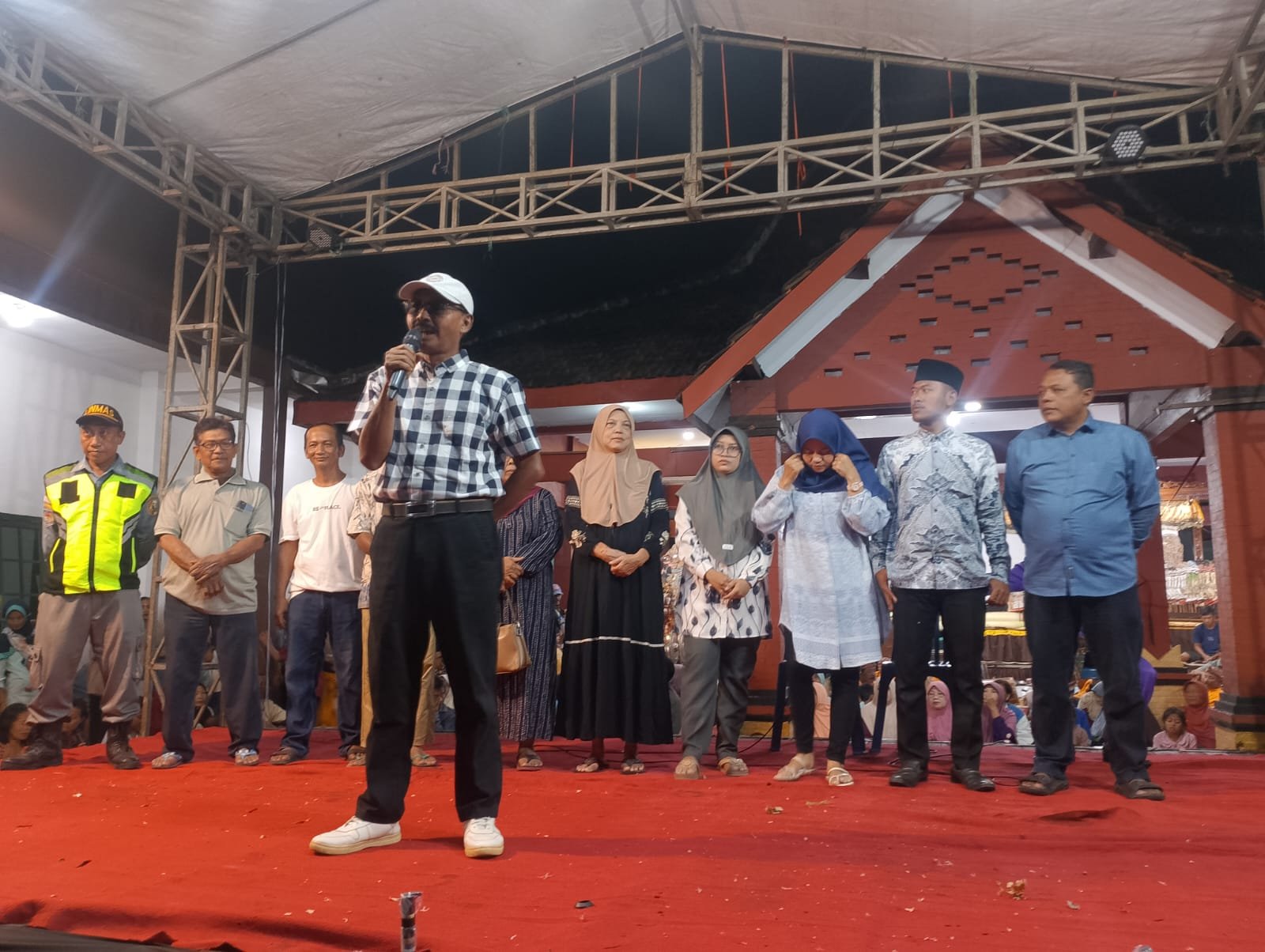 Kepala Desa Kepuhanyar Gelar Ruwah Dusun, Pagelaran Wayang Kulit dan Campursari Dihadiri Ribuan Warga